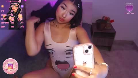 A N G E L A  E L L I S S   online show from March 19, 10:04 pm