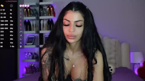 Angela online show from June 29, 3:34 pm