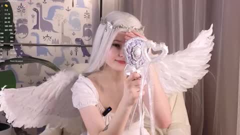 Mary online show from March 13, 1:14 pm