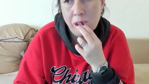 Angela online show from January 16, 10:35 am