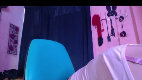 Angela online show from July 7, 10:58 pm
