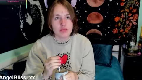 Angel online show from November 22, 12:53 am