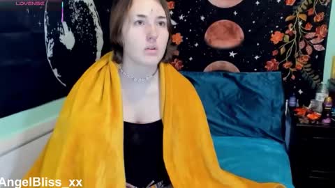 Angel online show from November 23, 3:43 pm