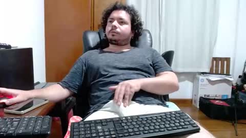 angelbuttslut online show from May 2, 8:47 pm