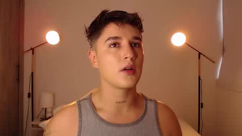 Angel online show from February 5, 9:07 pm