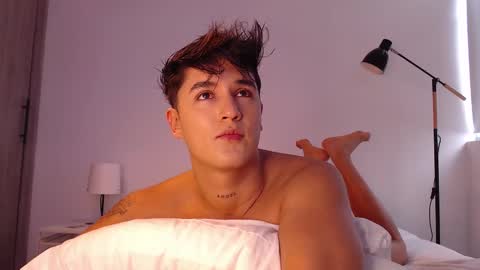 Snapshot of angelcossio chatting on September 18, 7:40 pm Angel online show from September 18, 7:40 pm