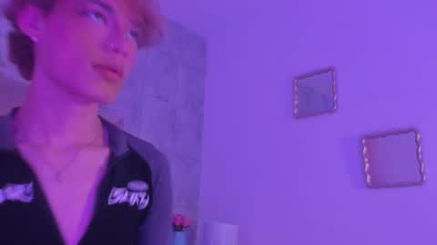 Angel Doll online show from March 19, 5:57 am