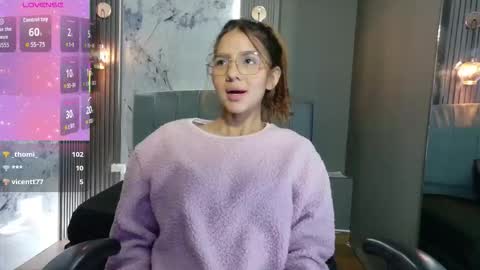 angel online show from September 15, 4:52 pm