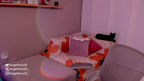 angelface25 online show from February 2, 1:23 am