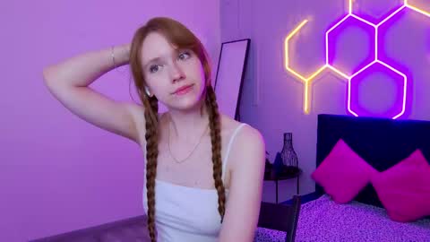 Angela online show from June 8, 1:39 am