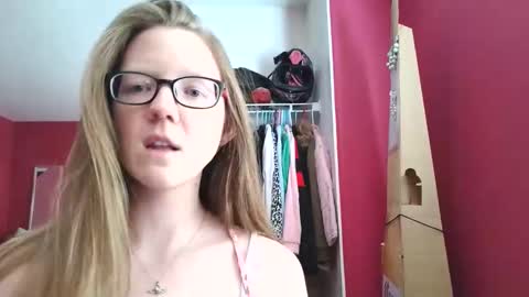 AngelicAngel online show from April 17, 10:23 pm