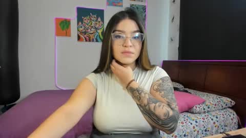 Angelina online show from October 30, 3:45 pm