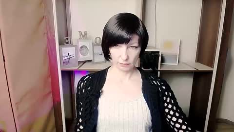 Angelina online show from February 3, 9:02 am