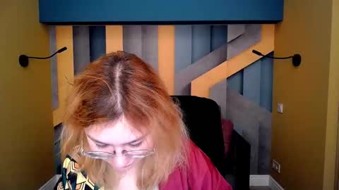 AngelinaLow online show from January 18, 6:33 am