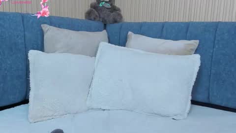 angeline online show from October 11, 2:54 pm