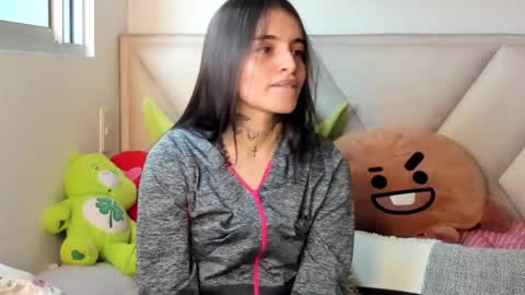 Snapshot of angeline__smith chatting on September 24, 8:37 pm Angeline Smith online show from September 24, 8:37 pm