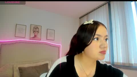 angeline_shy online show from July 13, 12:09 pm
