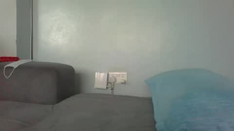 Snapshot of angelkiny chatting on October 17, 8:18 am angelkiny online show from October 17, 8:18 am