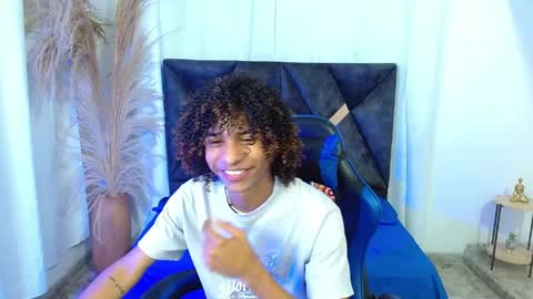 Angel online show from June 9, 8:52 pm