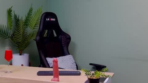 Angela White online show from February 14, 6:19 pm