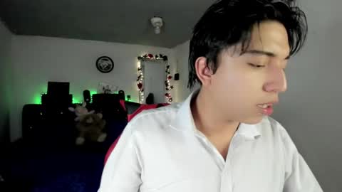 Angel  online show from March 26, 11:10 pm