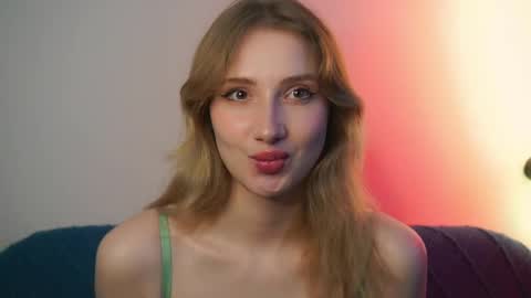 Maggie online show from May 28, 1:20 pm