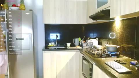 Snapshot of angelm888 chatting on February 27, 4:02 am Angelm888-  online show from February 27, 4:02 am