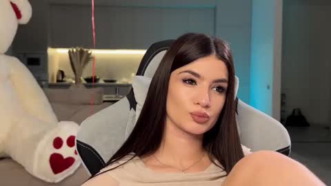 angelmi171 online show from November 6, 8:56 pm