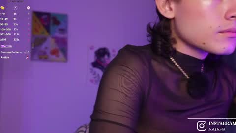 Angelo I work from home this is my room  online show from July 11, 2:49 am