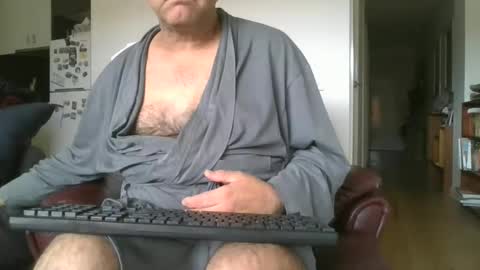 angelor01 online show from February 15, 11:14 pm