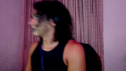   online show from September 23, 4:39 am