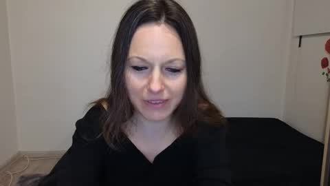 Giulia online show from March 22, 1:26 pm