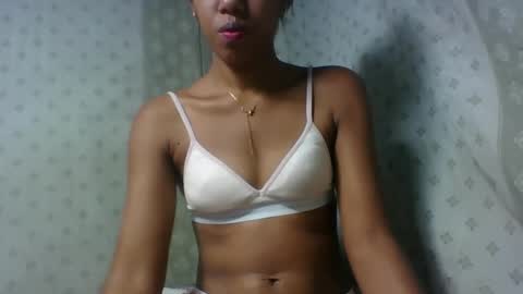 angeltta69 online show from May 5, 3:18 pm