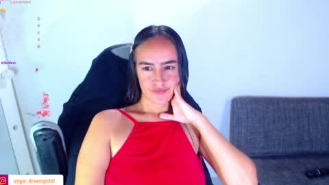 IG angie dreamgirl01 online show from April 1, 2:58 pm