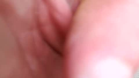 angrychicks83 online show from April 25, 1:08 am