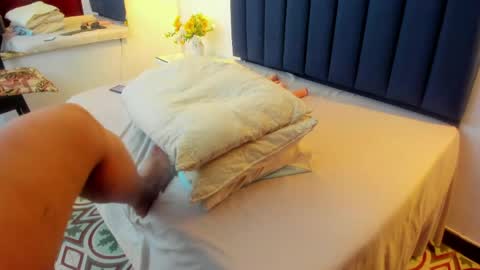 angyrios online show from March 25, 7:42 pm