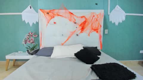 Ania online show from October 18, 11:20 pm