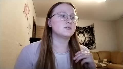 Anika online show from May 4, 6:03 pm