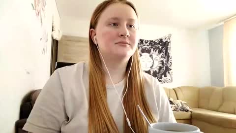 Anika online show from January 19, 1:32 pm