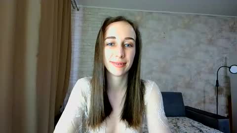 anikabloom online show from June 6, 2:45 pm