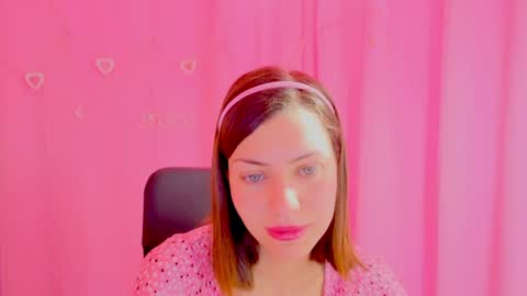 Anni online show from April 14, 1:14 pm