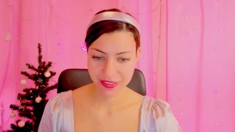 Anni online show from December 15, 7:59 am