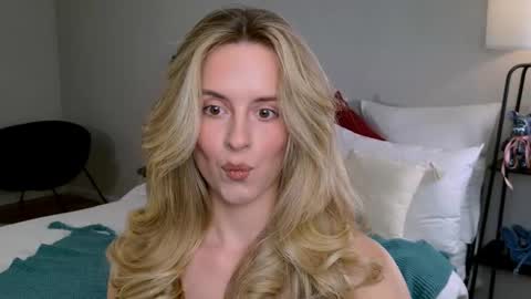 Anita online show from November 21, 1:42 pm