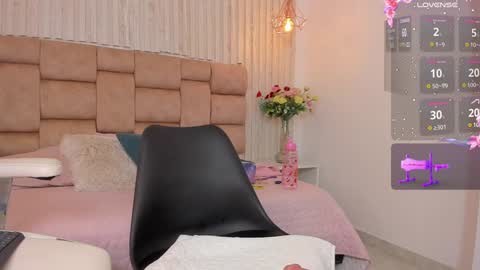 Anita  online show from December 26, 5:37 am