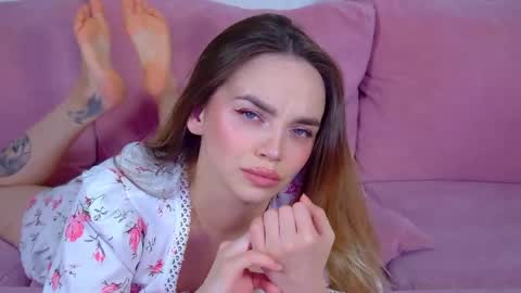 AnitaVenture online show from April 9, 6:19 am