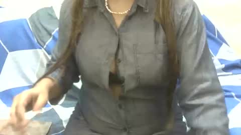 anjali_dogra786 online show from December 5, 8:35 am