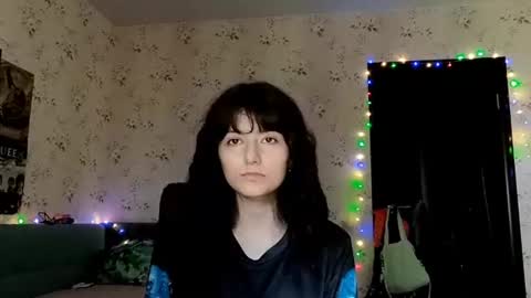 Hannah online show from July 21, 11:01 am