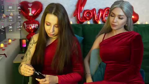 Snapshot of anna13121312 chatting on February 15, 1:42 am anna13121312 online show from February 15, 1:42 am