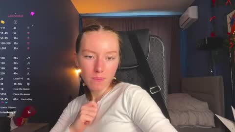 Anna online show from April 23, 2:51 pm