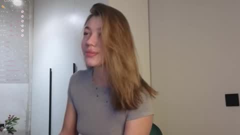 Anna online show from December 15, 5:03 am